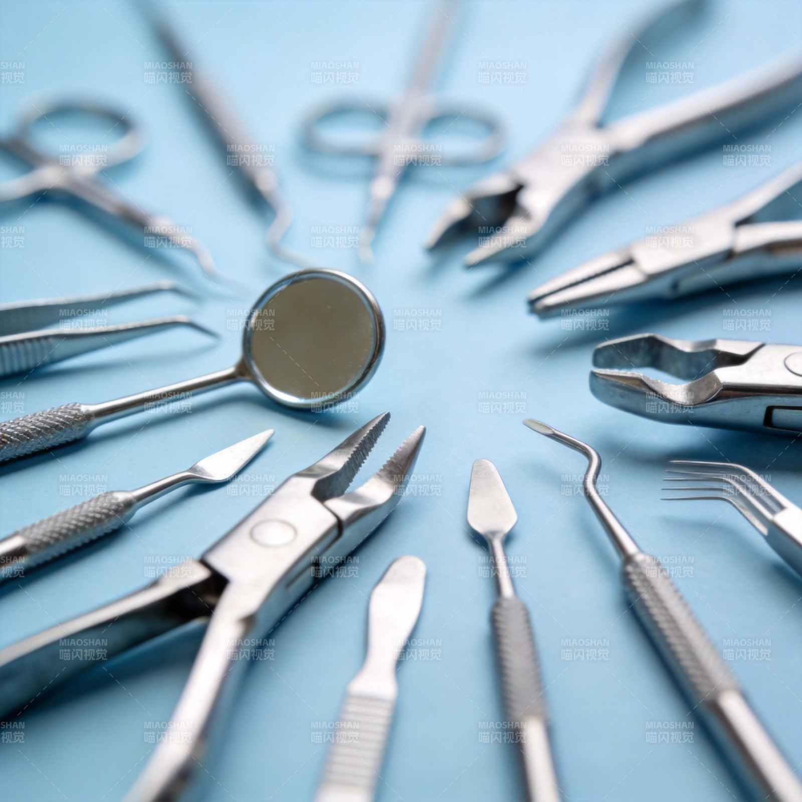 牙科器械特写图片