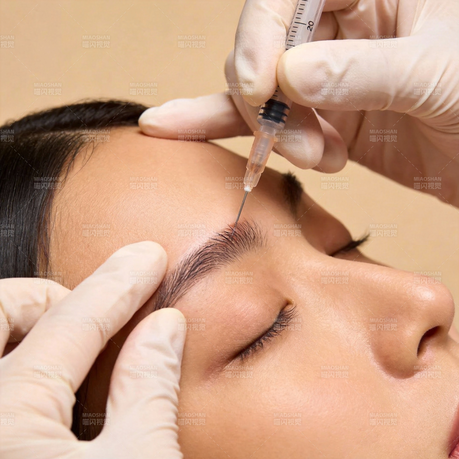 眉间注射美容图片