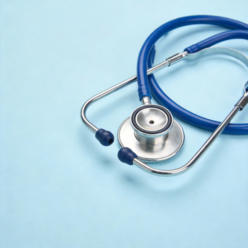 蓝色听诊器静置图图片