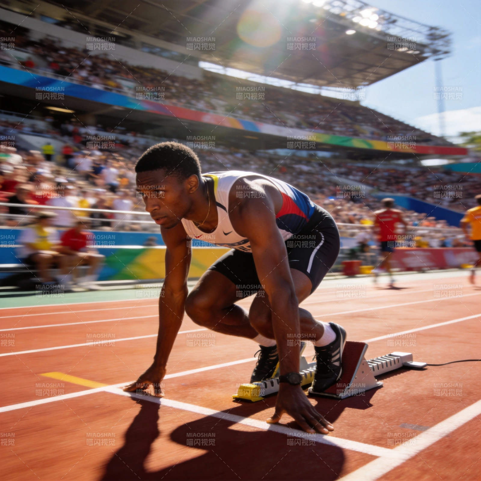 起跑瞬间 蓄势待发图片