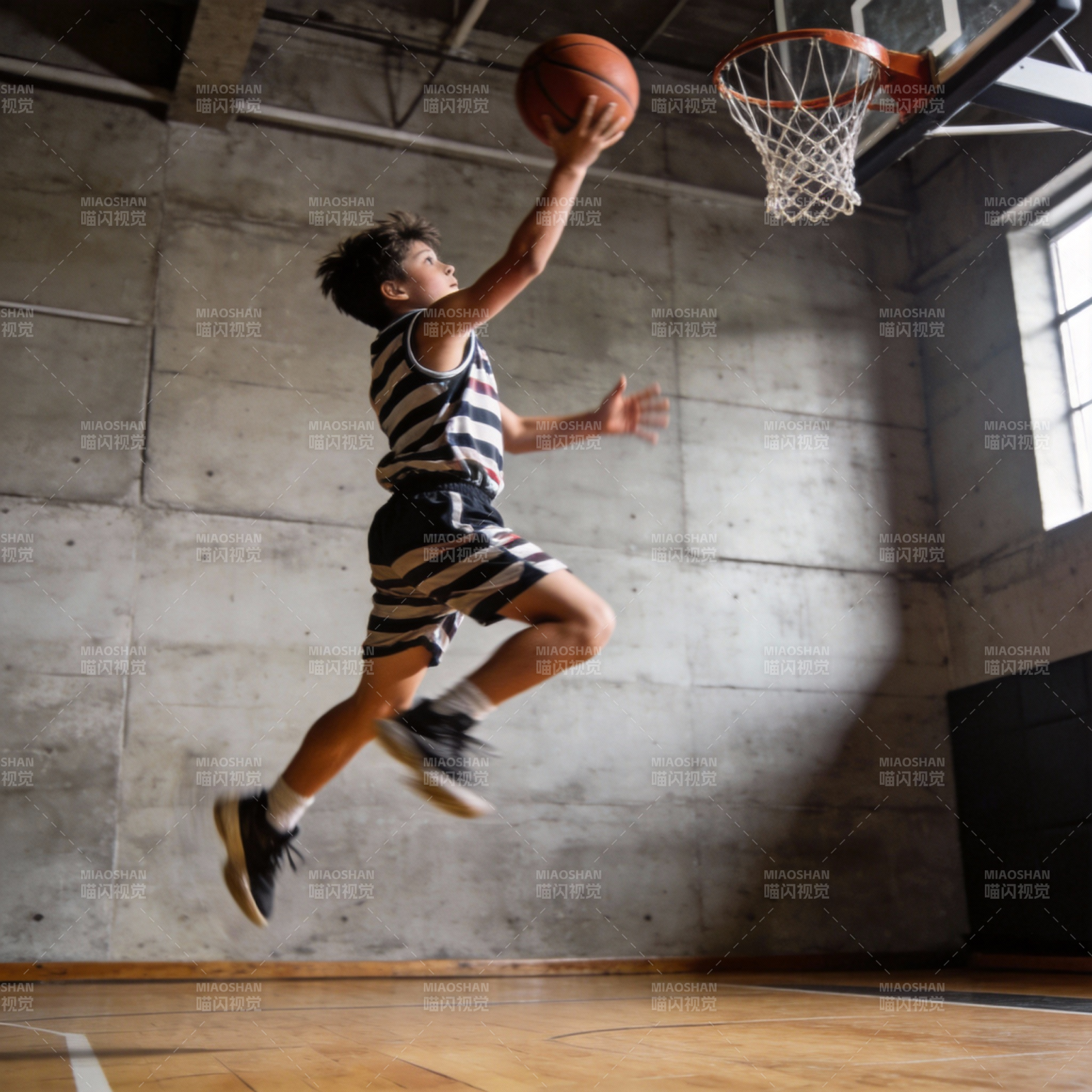 扣篮瞬间图片