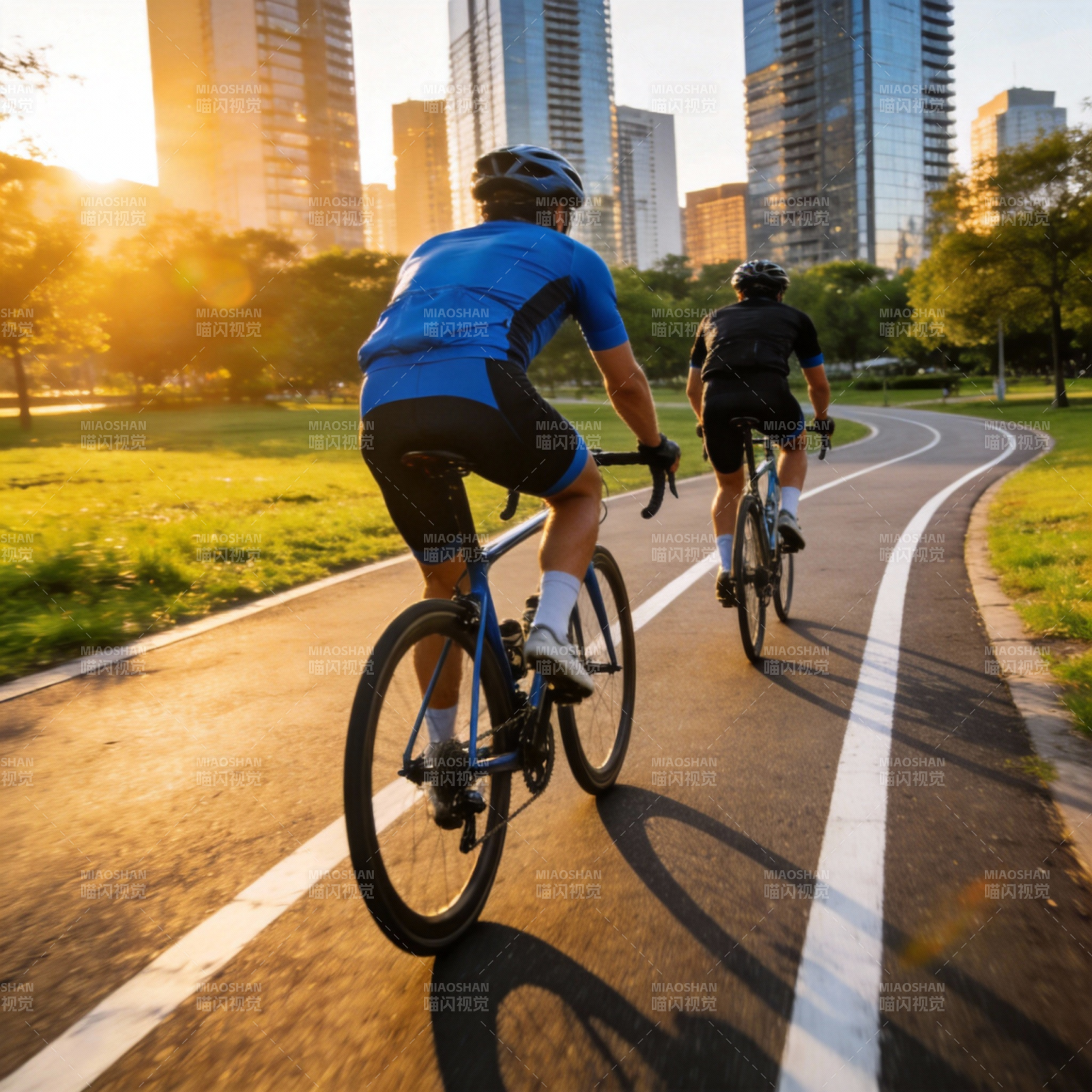 城市骑行时光图片