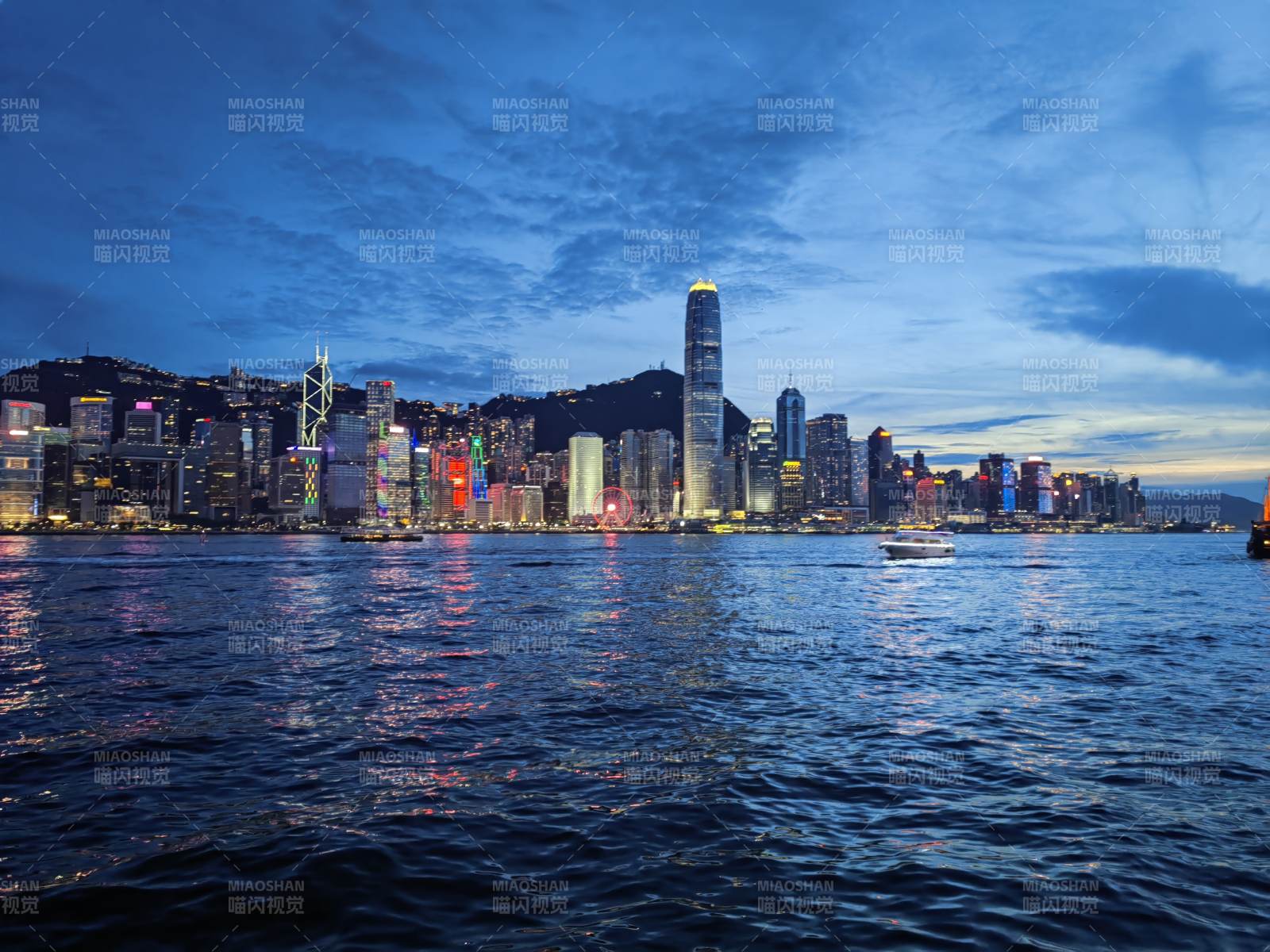 香港夜景璀璨图片