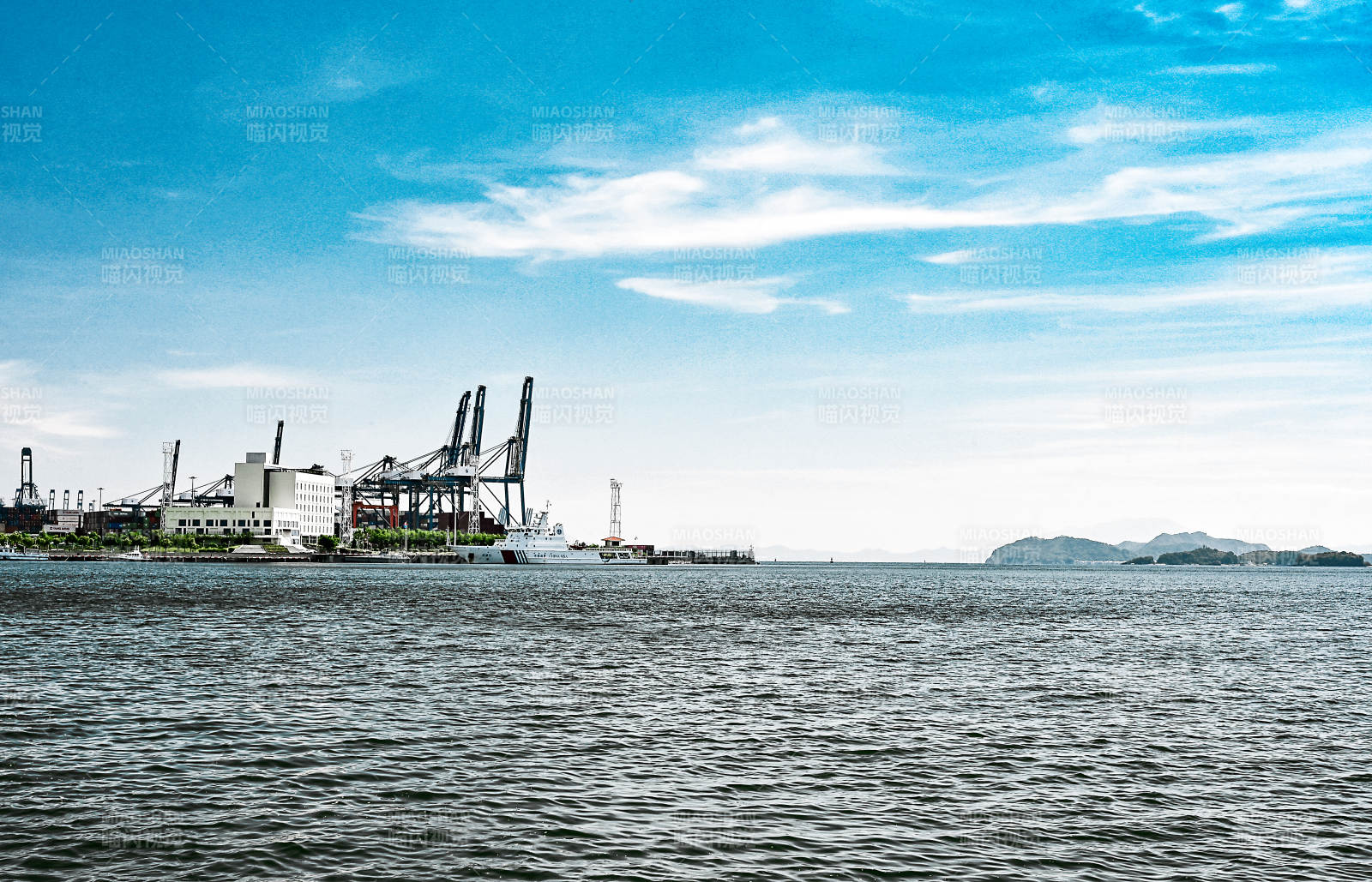 深圳盐田港口码头景观图片
