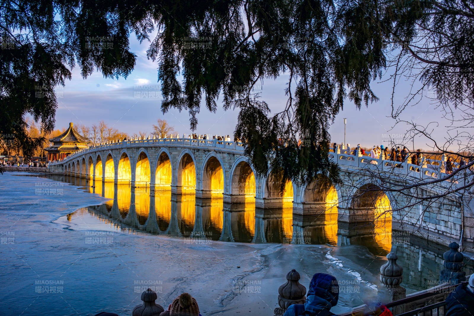 颐和园十七孔桥冬景图片