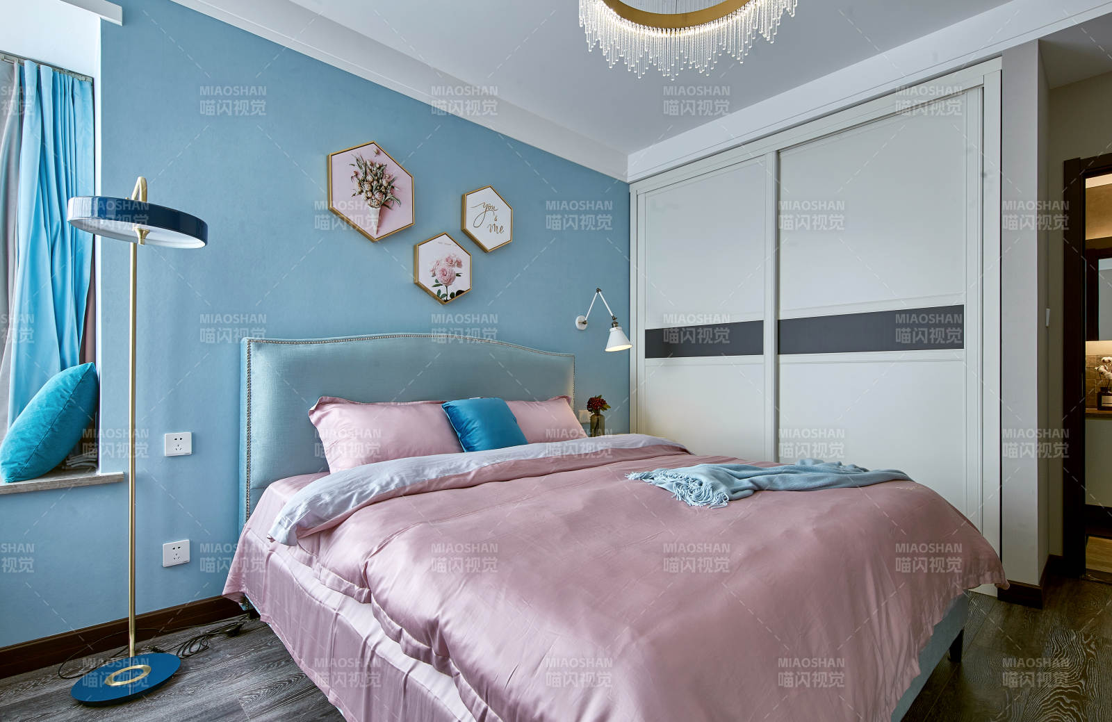 温馨蓝色卧室图片