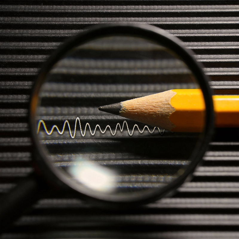 显微镜下的铅笔尖图片