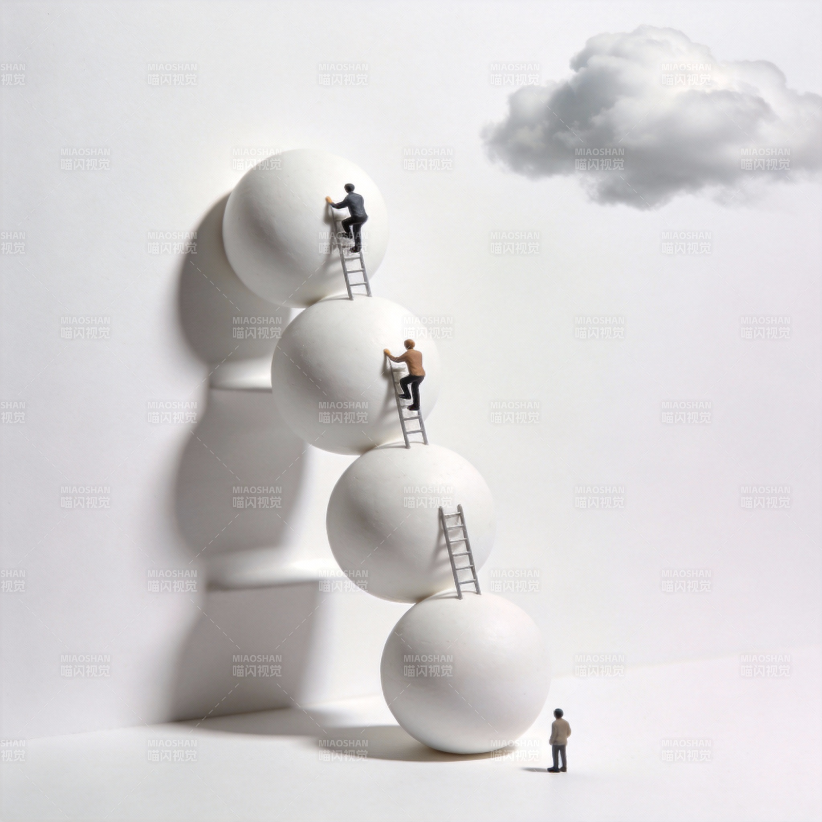 逐级攀登 迈向云霄图片