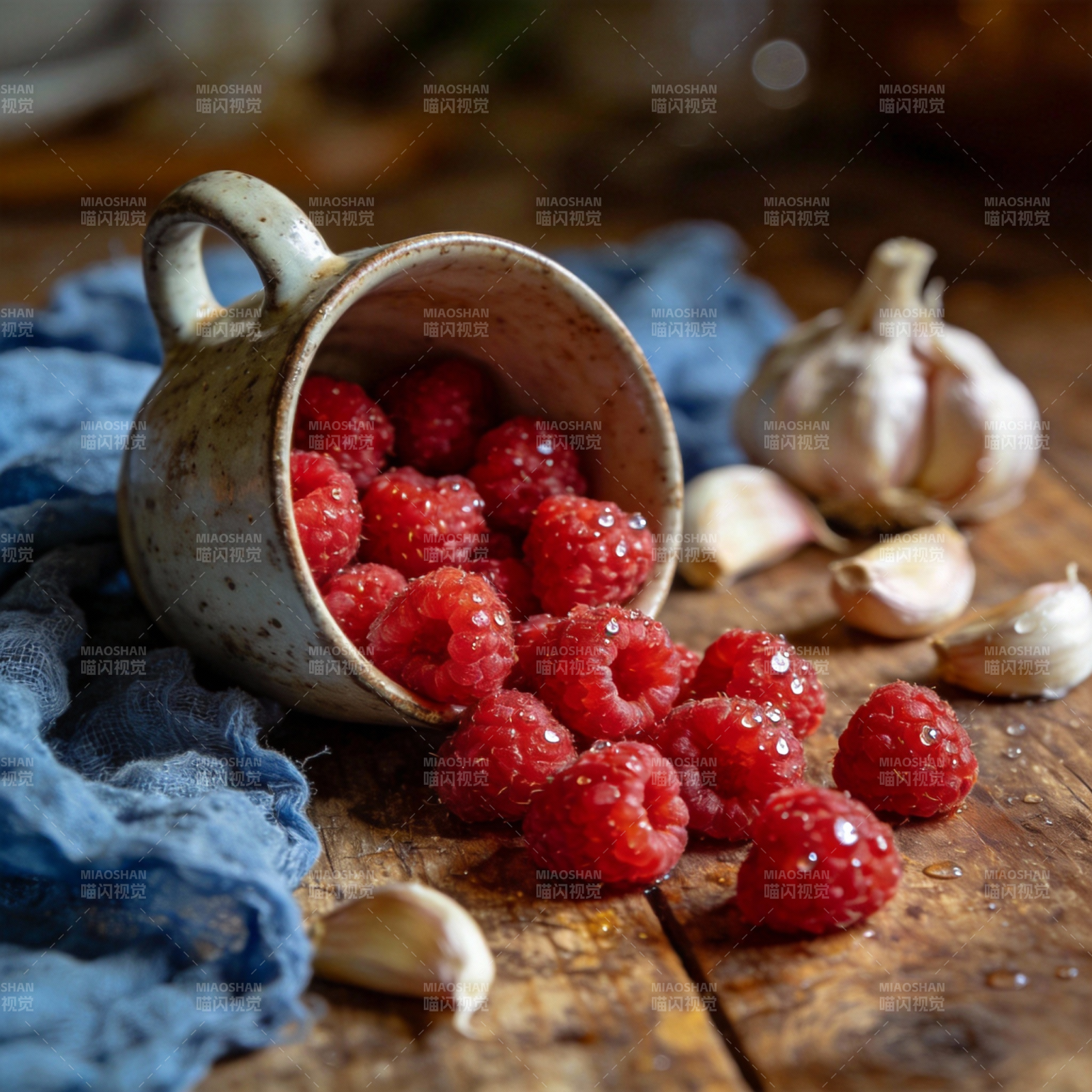 覆盆子与大蒜图片