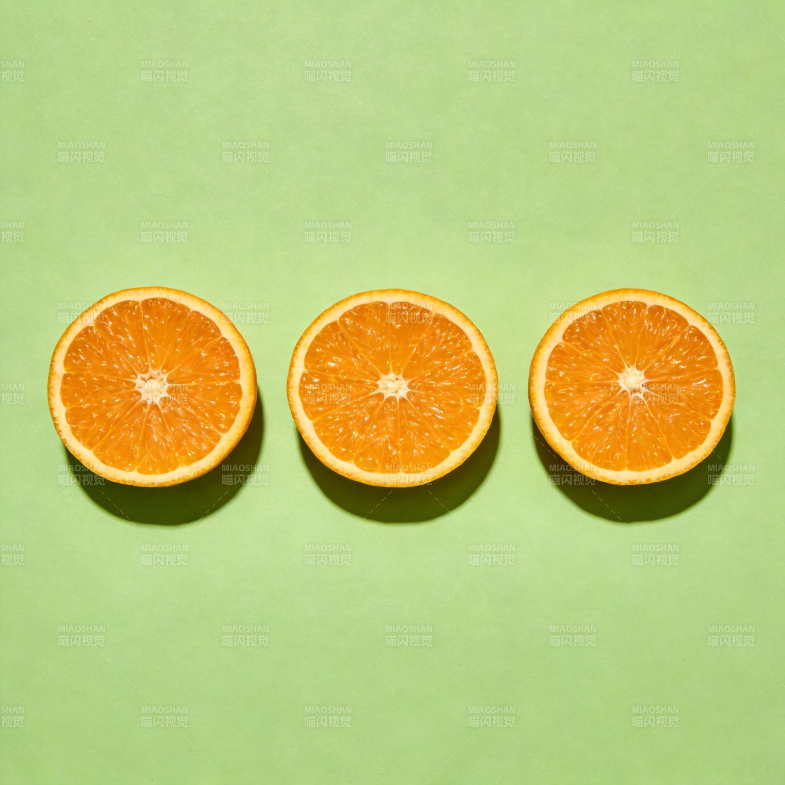 三橙并列图片
