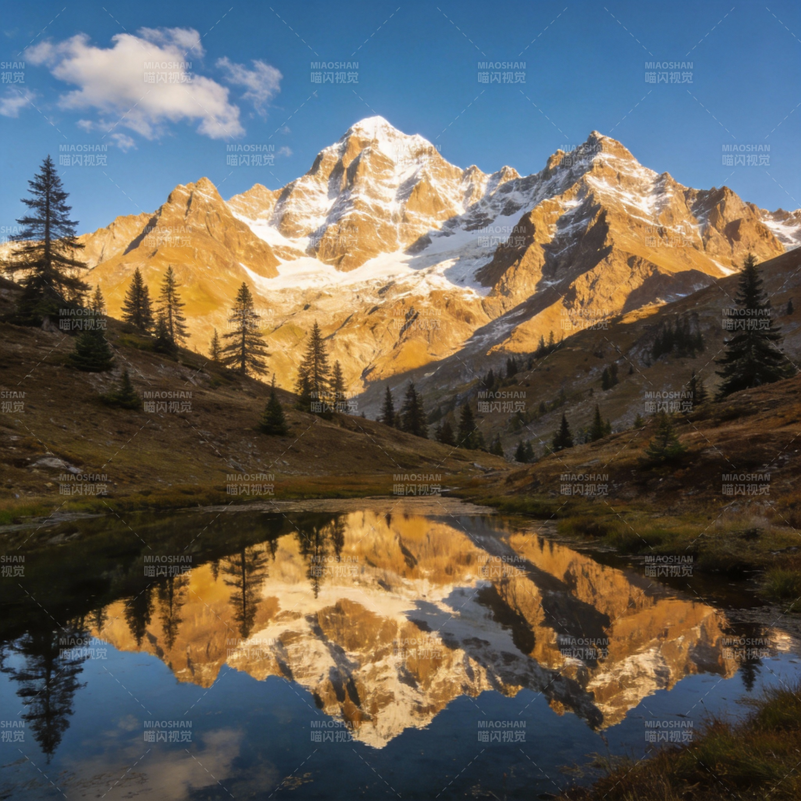 雪山倒影湖中图片