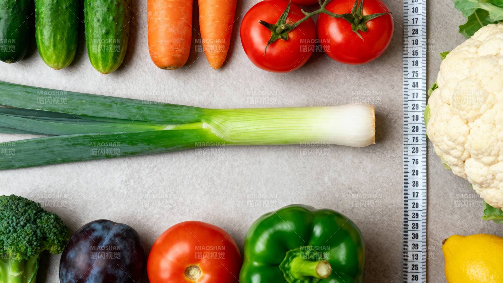 新鲜蔬菜拼盘图片