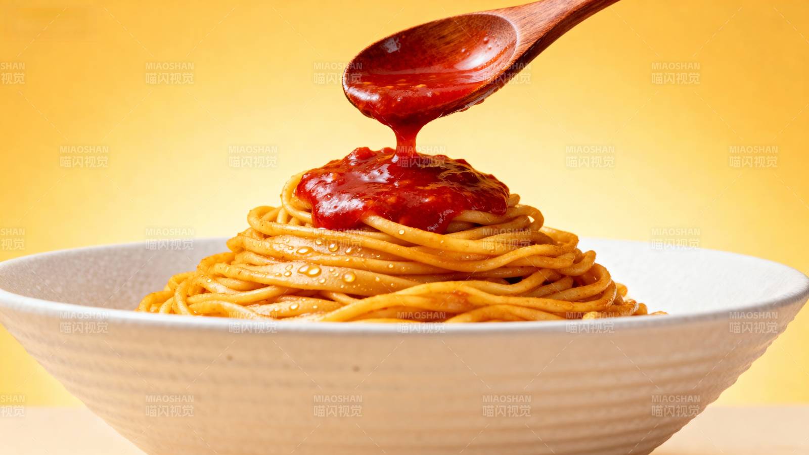 番茄酱淋面图片