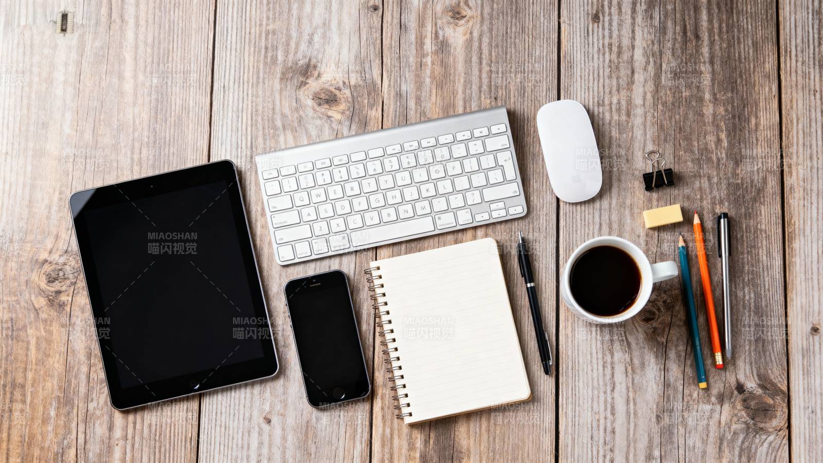 办公桌面布置图片