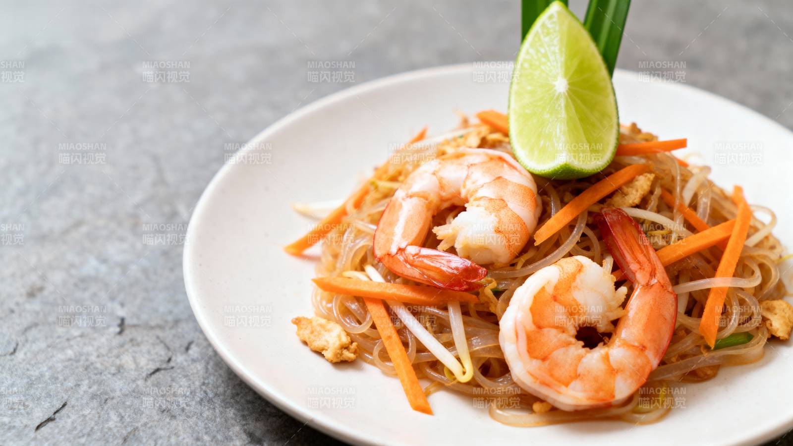 虾仁炒米粉图片