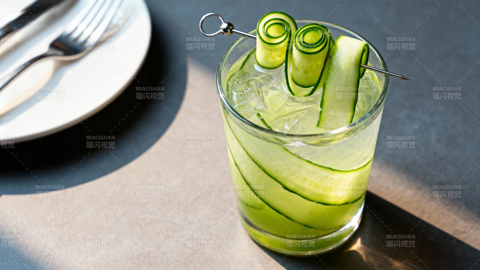 清爽黄瓜饮品图片