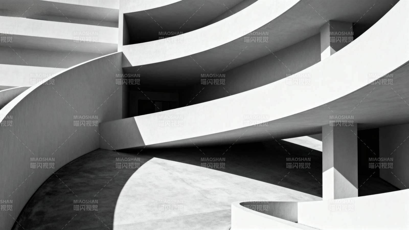 曲线建筑的光影交错图片