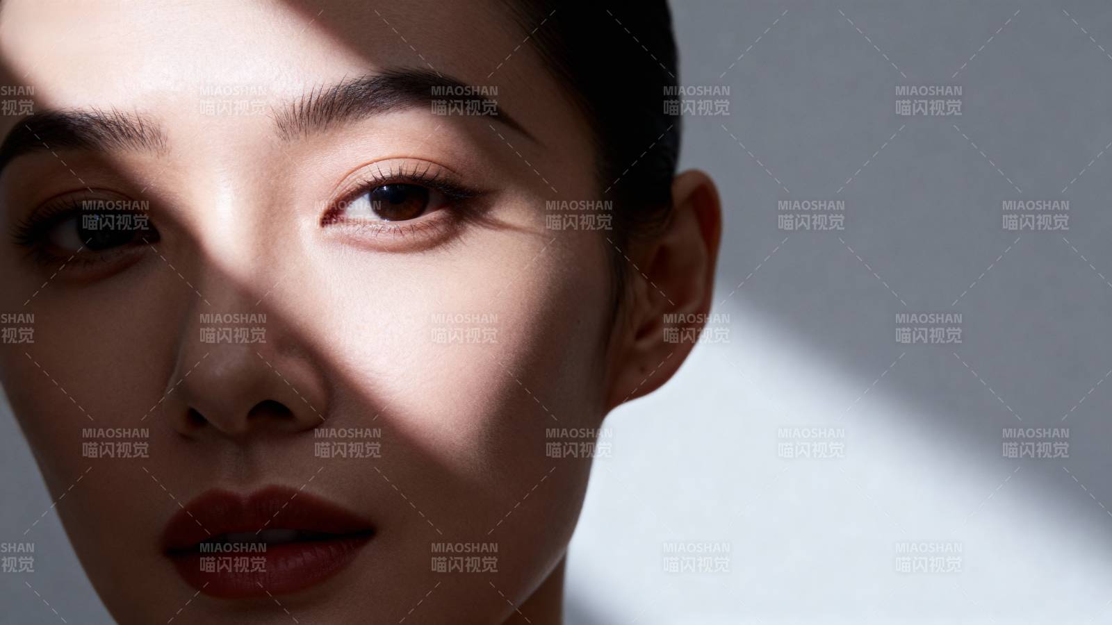 光影下的静谧之美图片