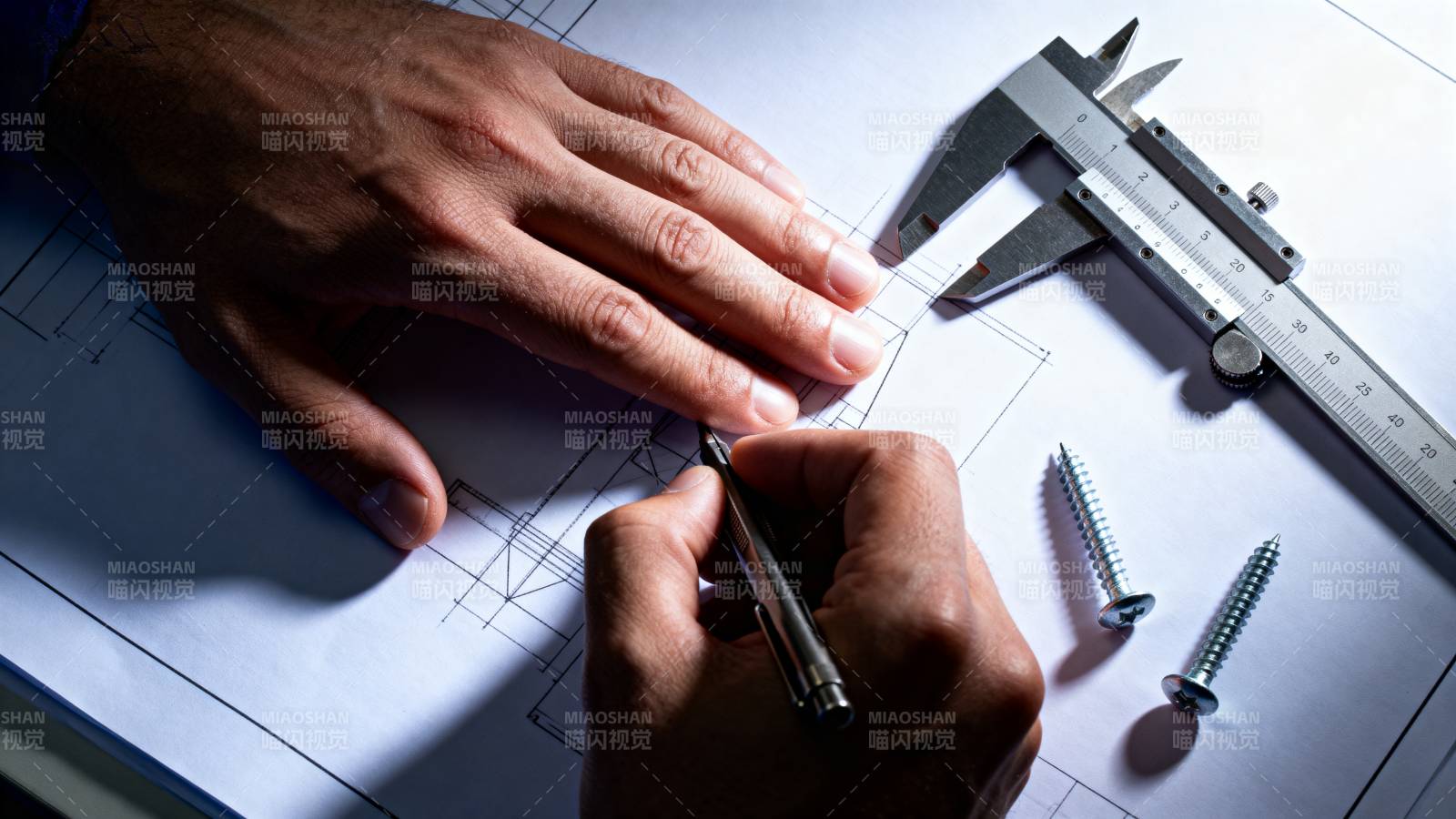 精密绘图测量图片