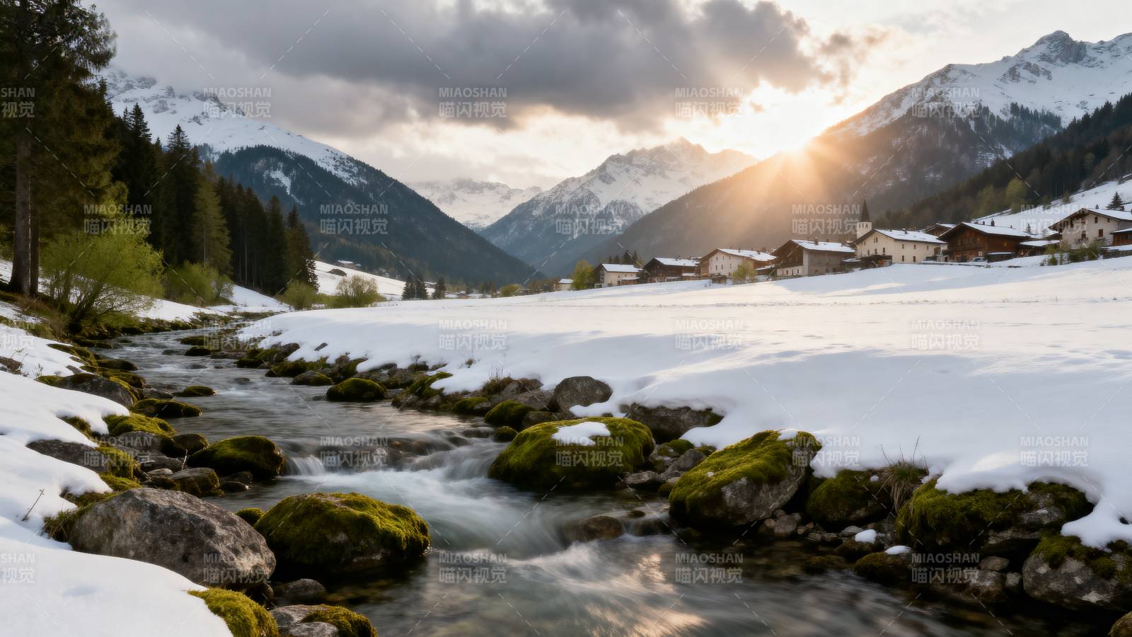 雪山溪流晨光图片