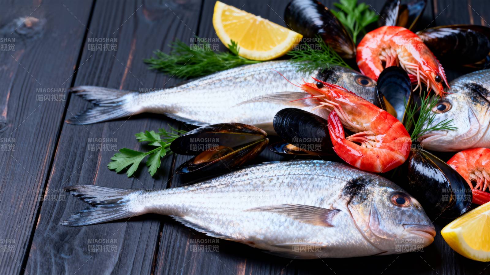 新鲜海鲜拼盘图片