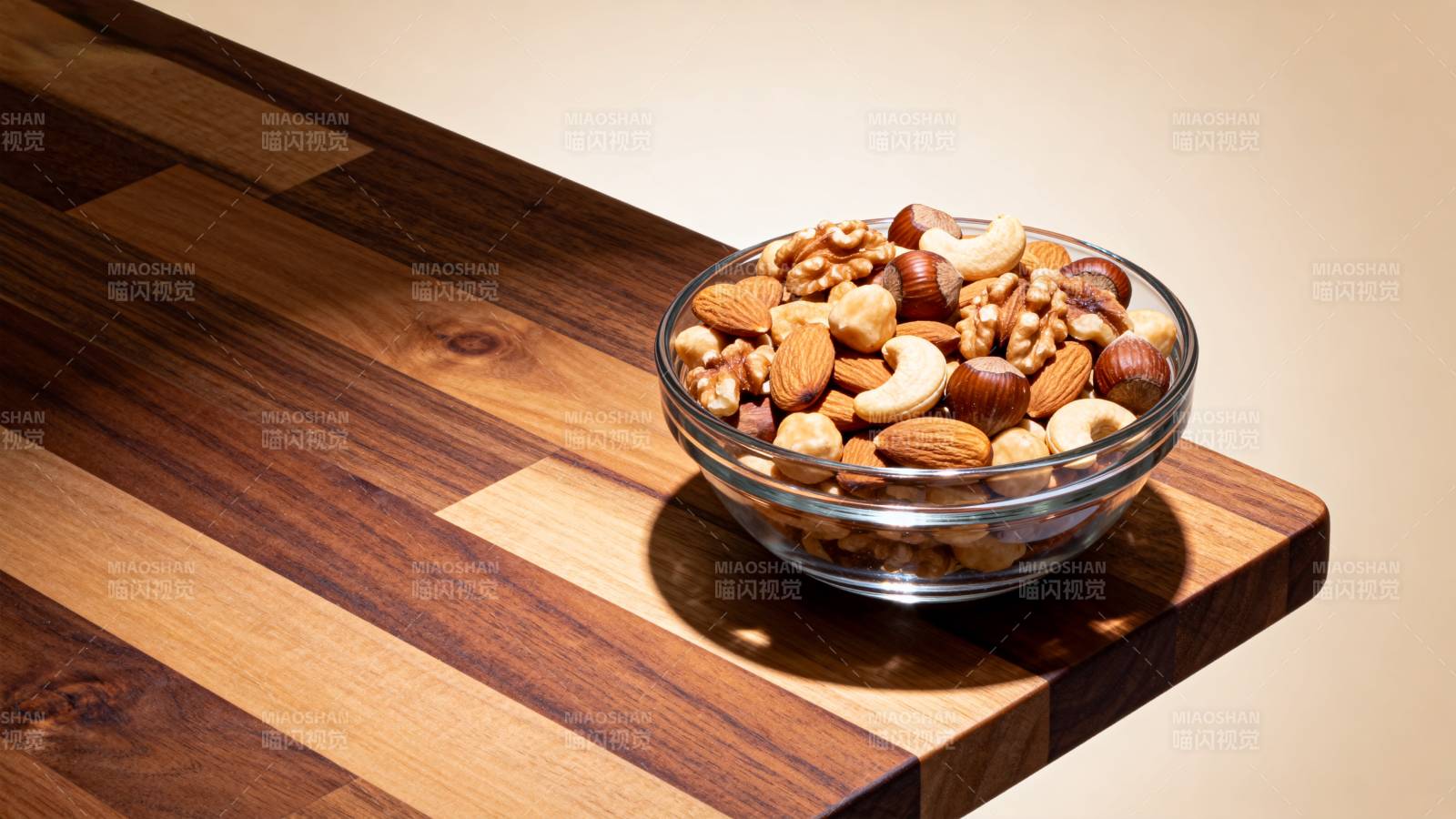 坚果盛宴图片