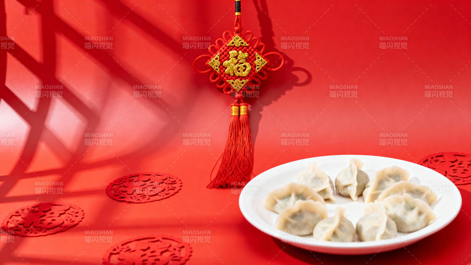 新春饺子福满堂图片