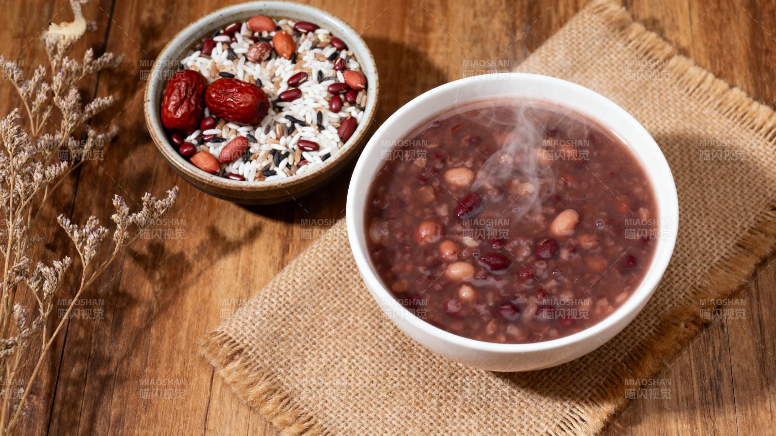 红豆粥与杂粮饭图片