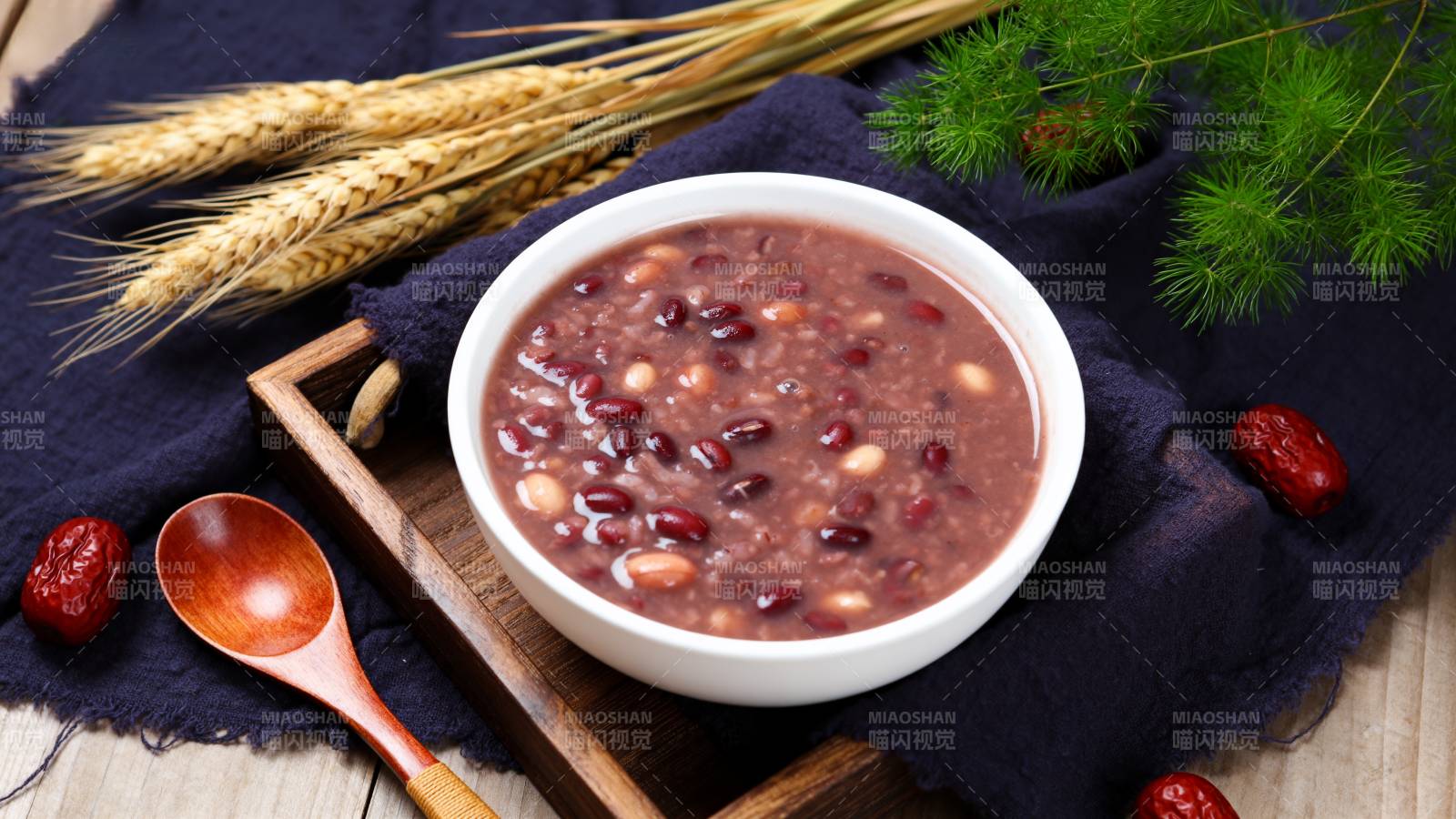 红豆粥配麦穗图片