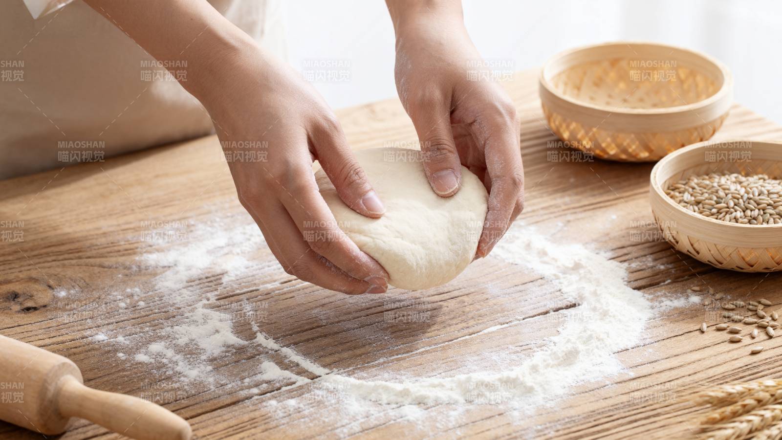 揉面团图片