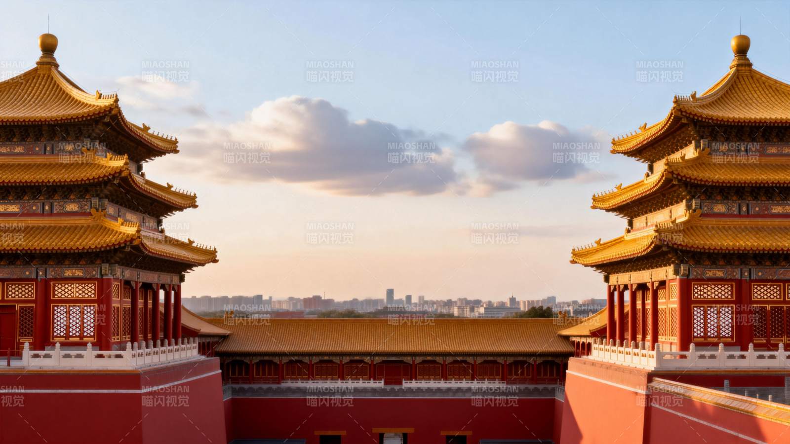 故宫金顶映晚霞图片