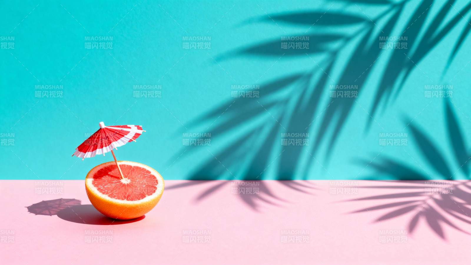 夏日橙片伞影图片