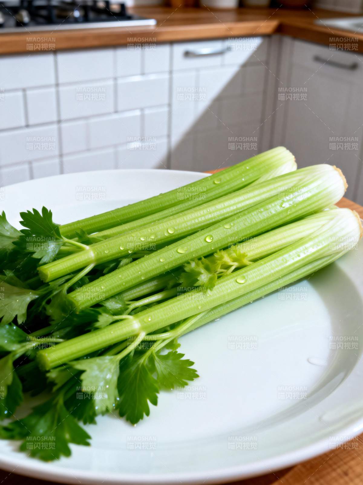 新鲜芹菜特写图片