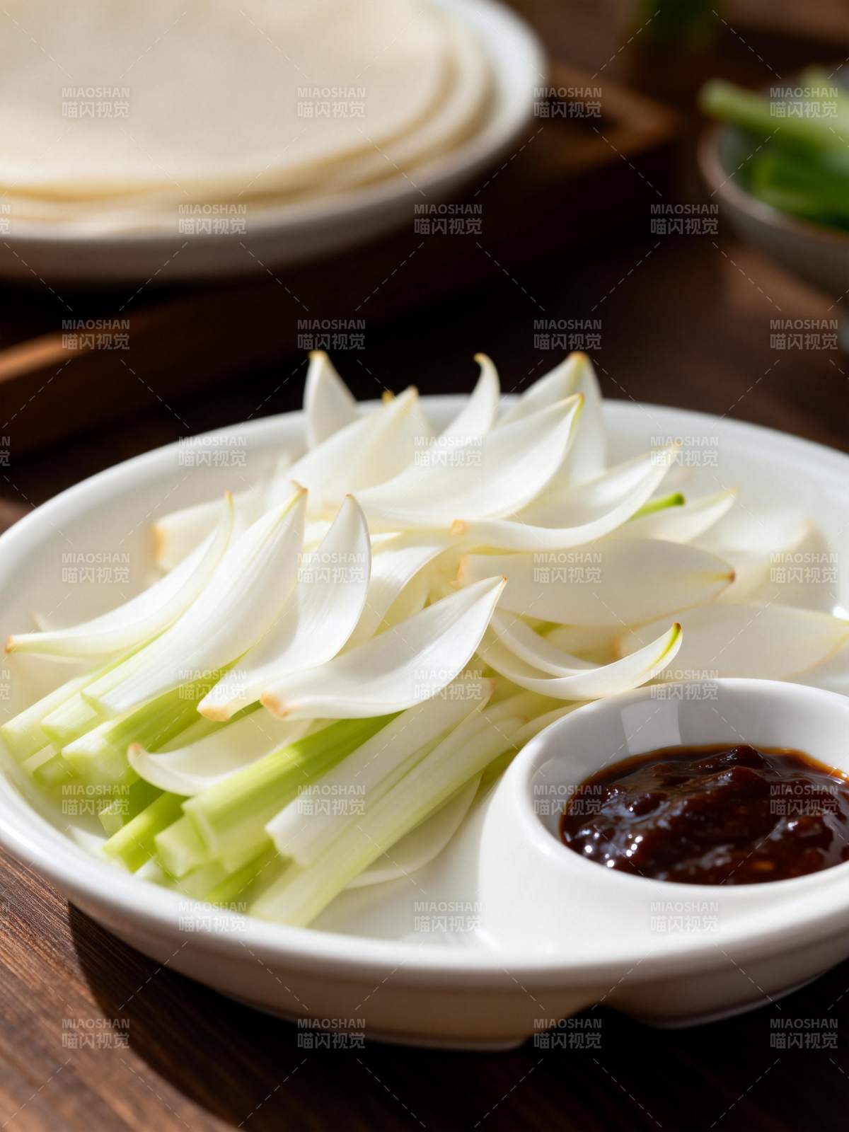 京酱肉丝配菜图片