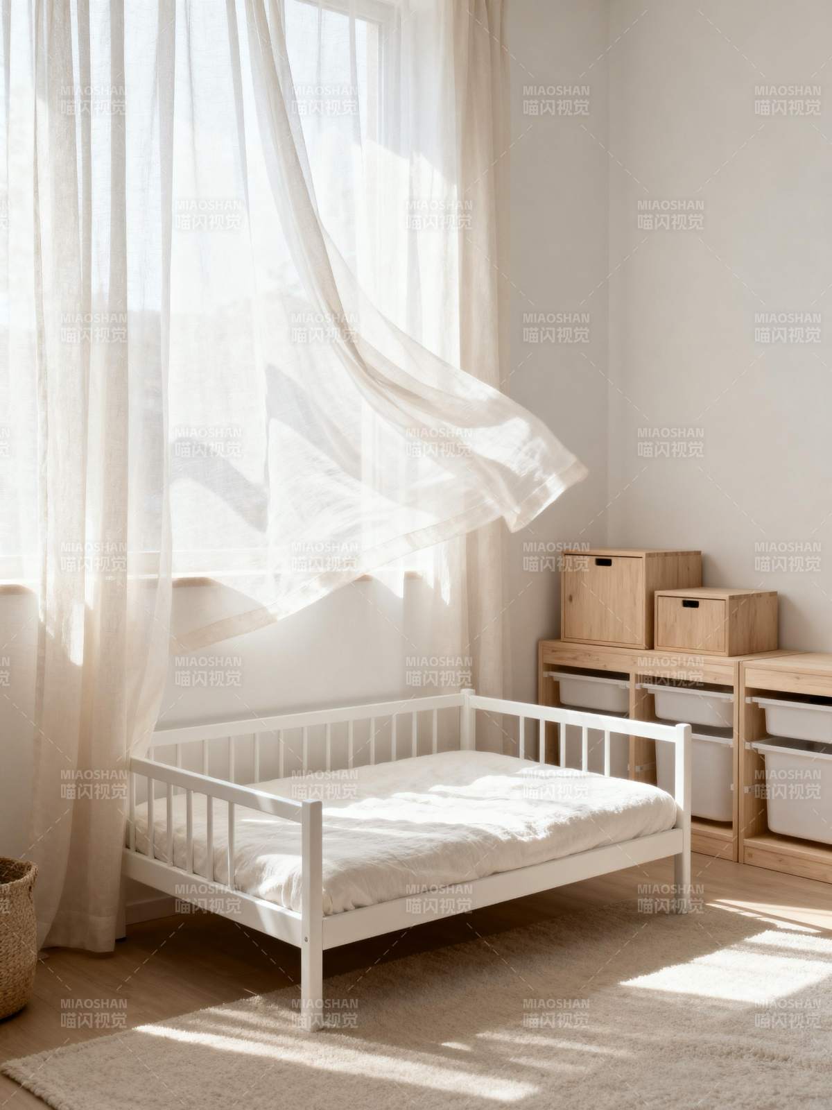 温馨儿童房一角图片