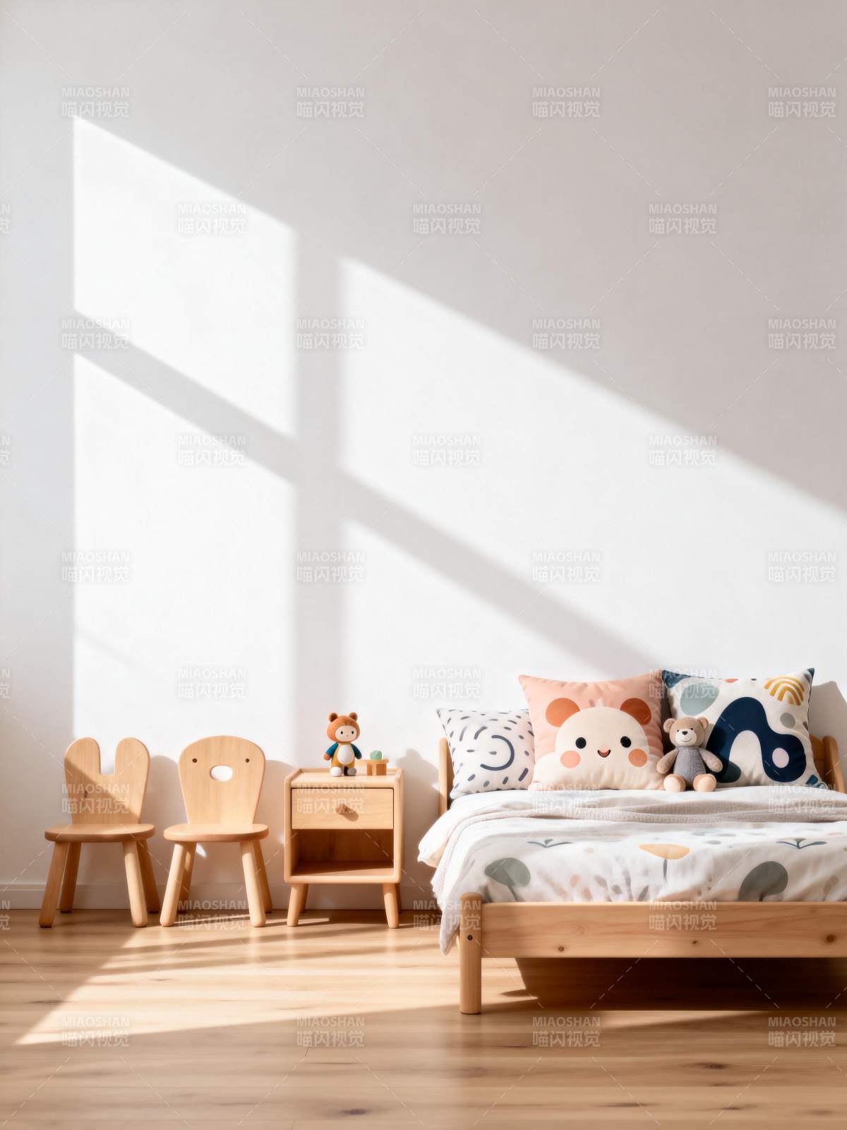 温馨儿童房一角图片