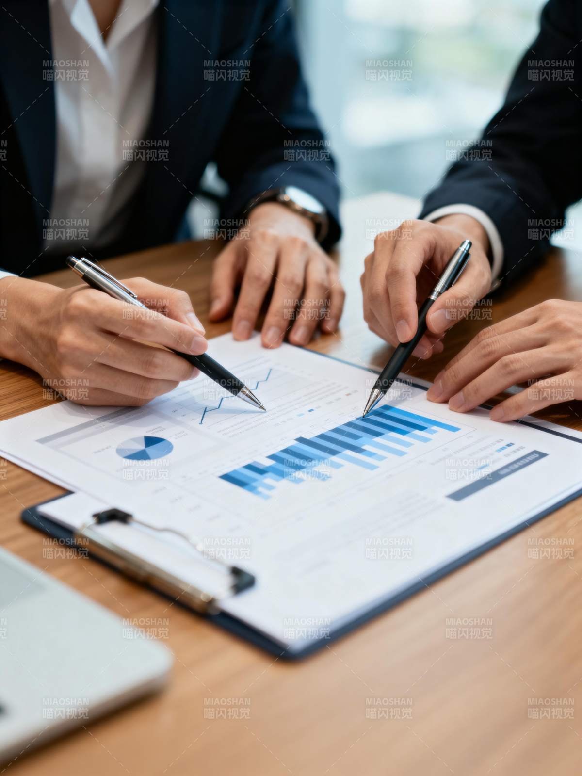 商务会议分析图表图片