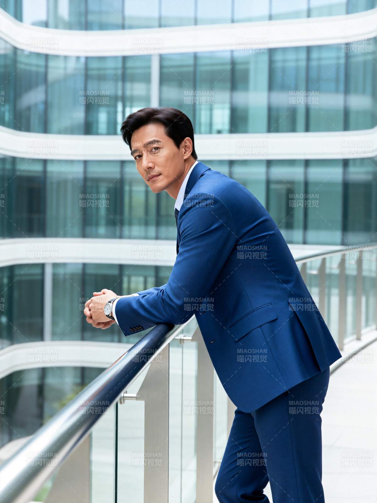 商务精英风采图片