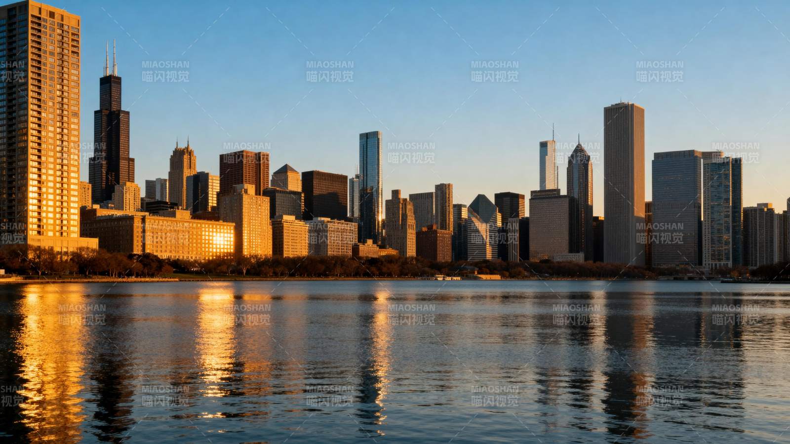 芝加哥天际线日落图片