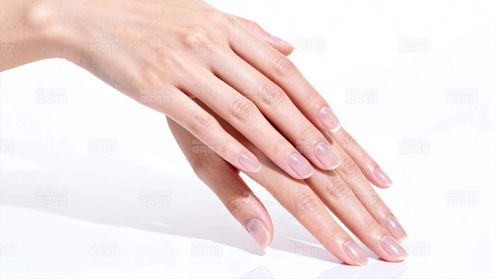 柔美手部特写图片