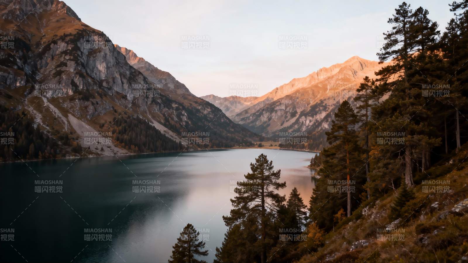 湖光山色静谧美图片