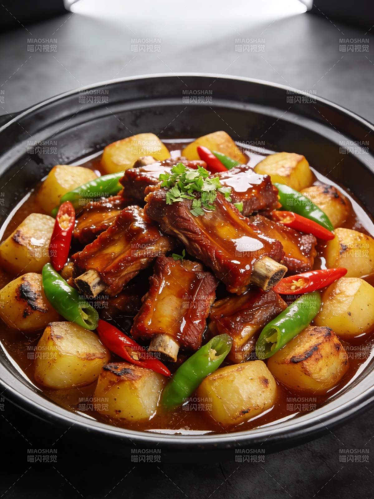 排骨炖土豆图片