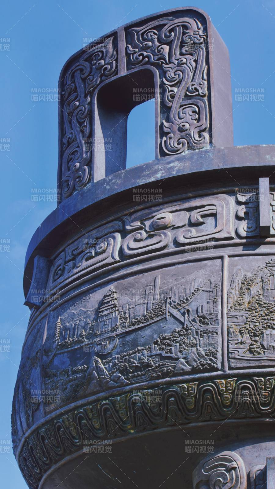 古钟浮雕艺术图片