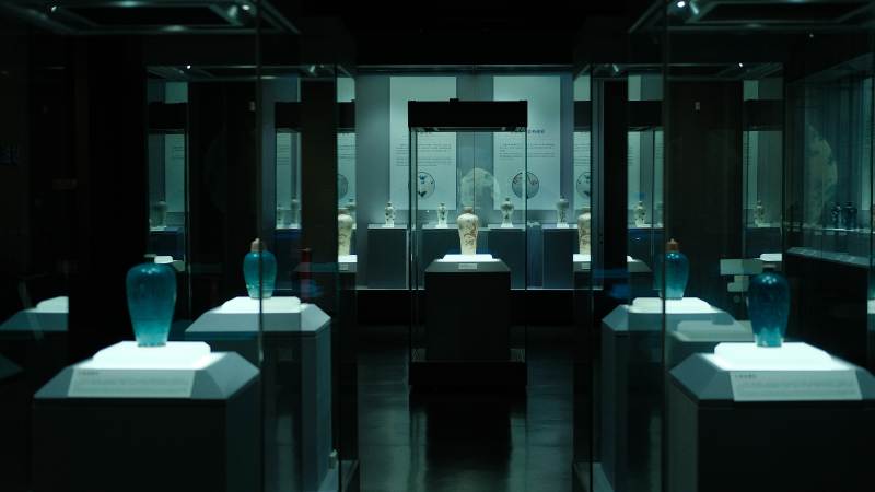 博物馆夜景陈列图片