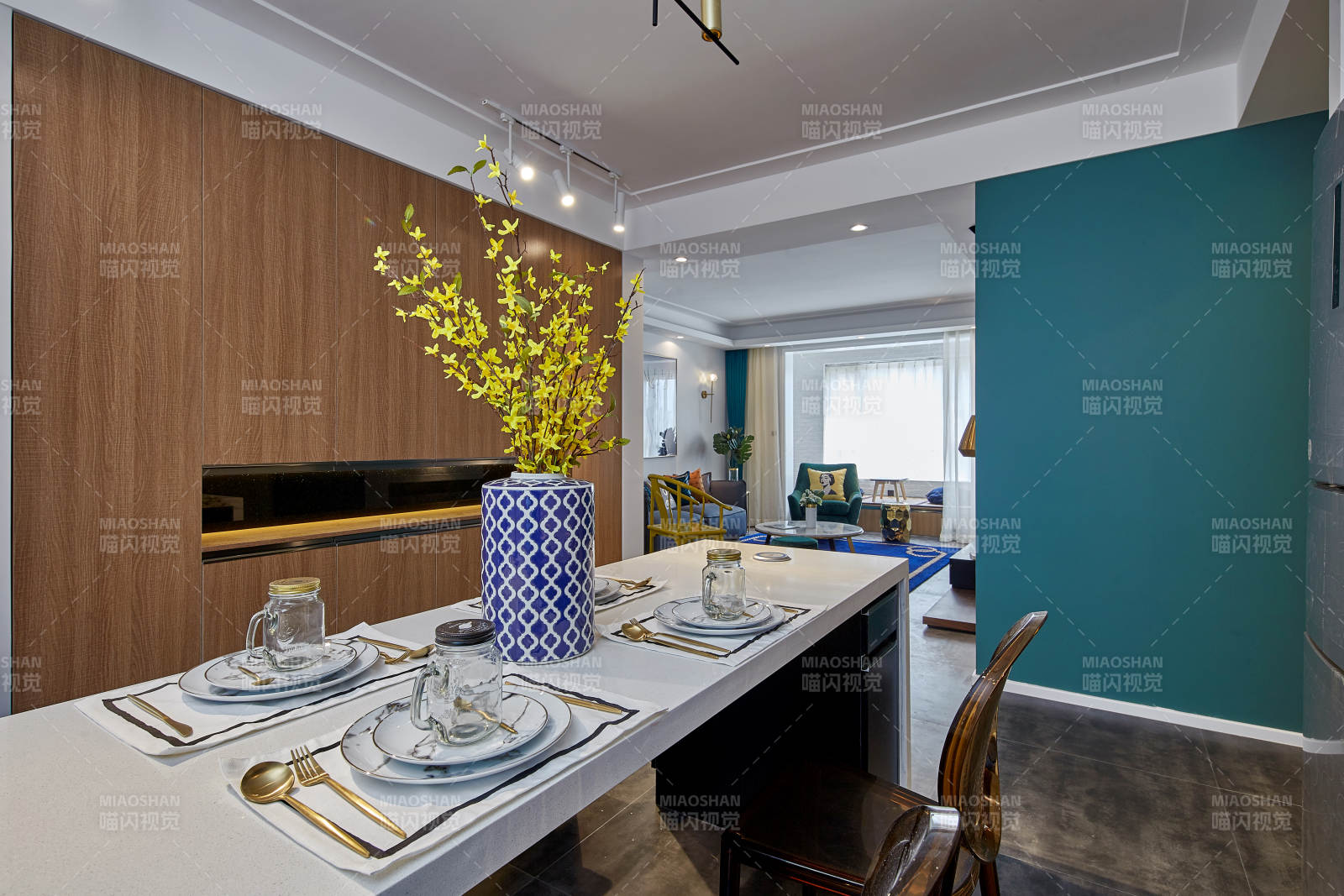 现代简约餐厅设计图片