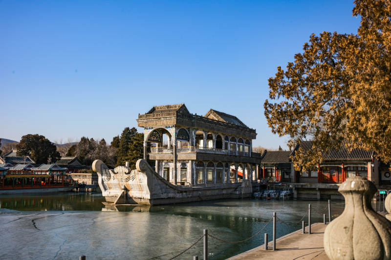 颐和园石舫秋景图片