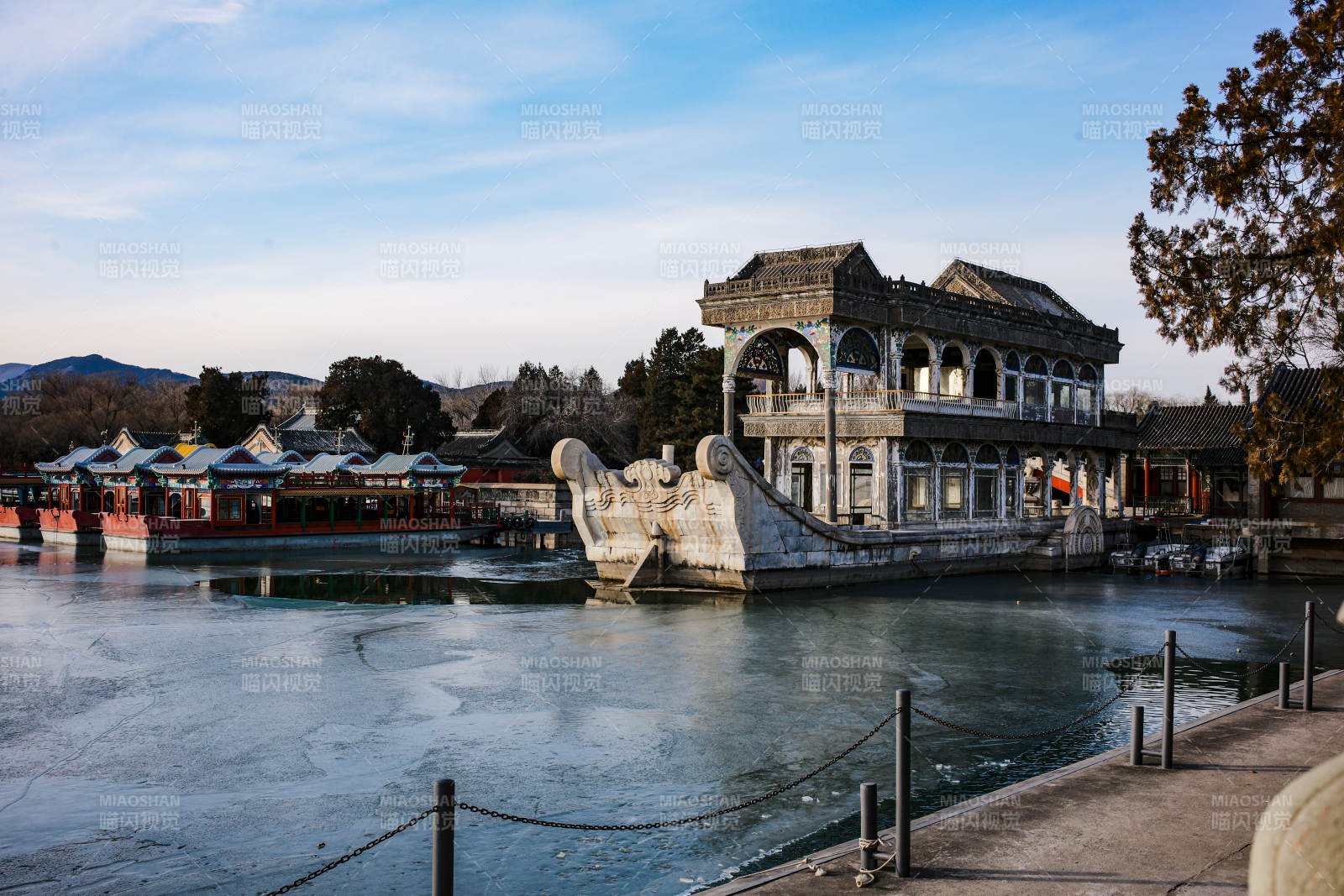 颐和园石舫静景图片