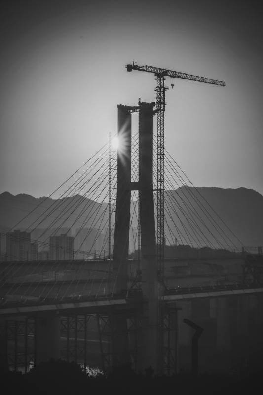 重庆大桥建设剪影图片