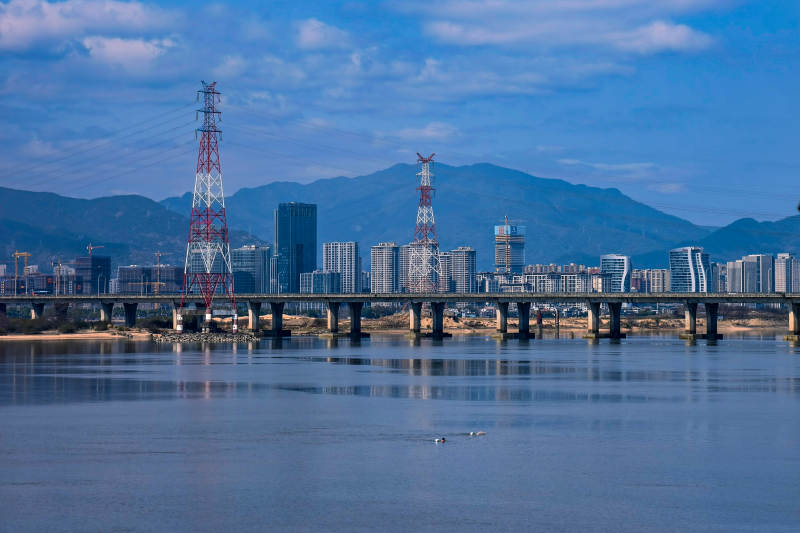 城市江景大桥（福州）图片