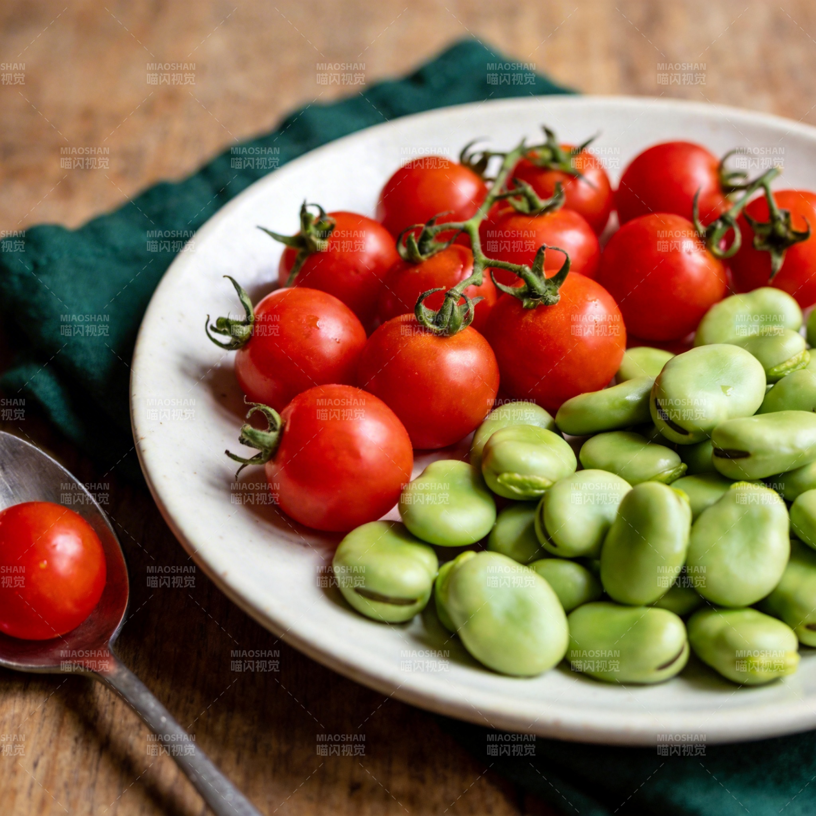 樱桃番茄配蚕豆图片